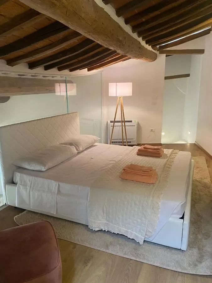 La Torre Di Borgunto - Piazza Grande Apartment Arezzo